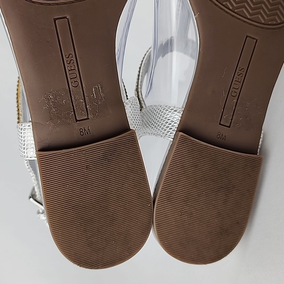 ⭐️3/ $30⭐️ GUESS Women's Flat Silver Bejeweled Rhinestones Thong Sandals Size 8M - Picture 14 of 15